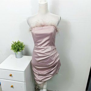 LAVISH ALICE NWT Pink Satin Feather Strapless Mini Dress Size 6